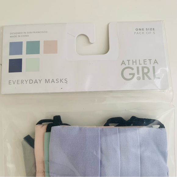 New 5-Pack Athleta Girls Adjustable Masks - Picture 3 of 4